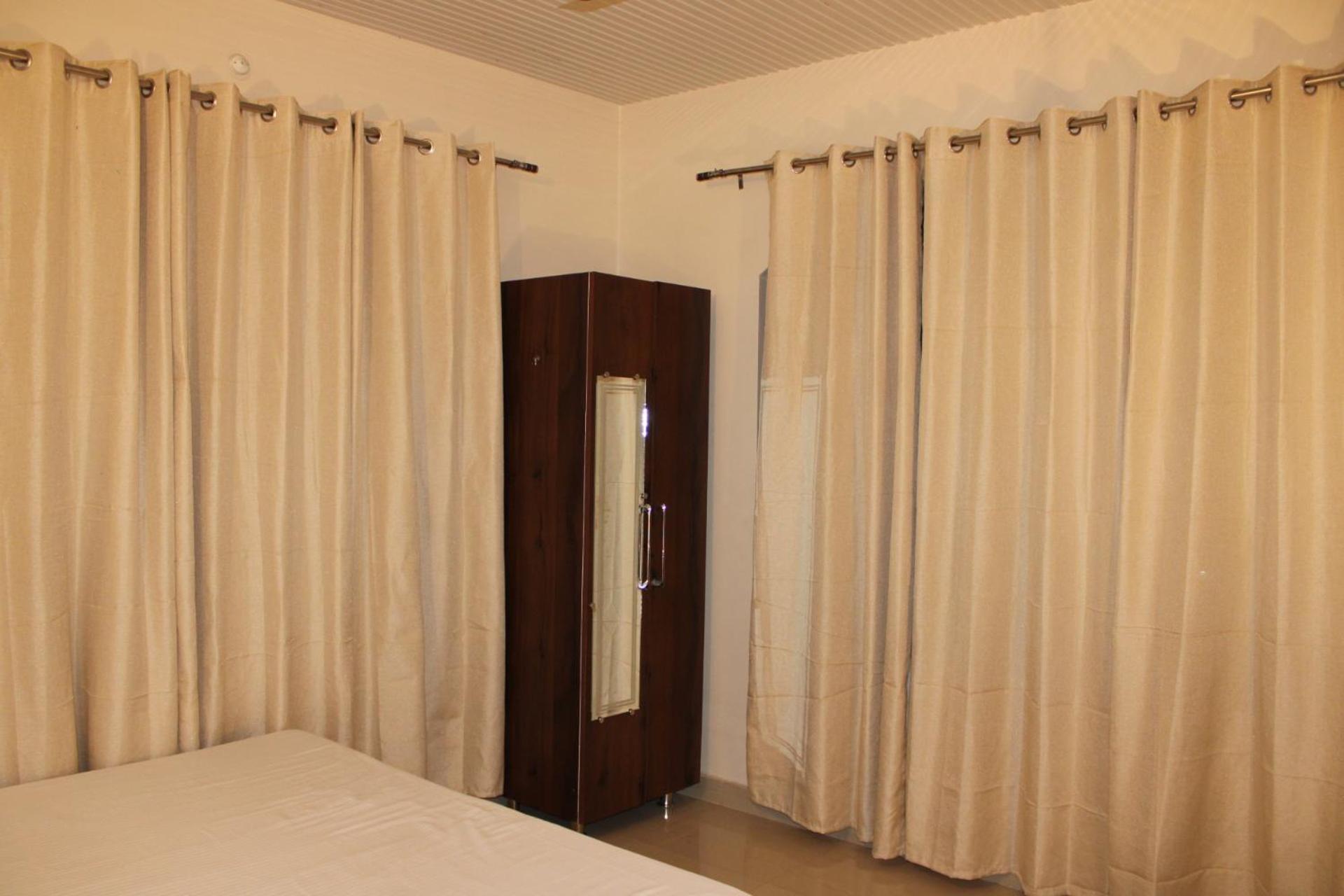 Aditya Homestay Bir-Billing Surrounded By Mountains Exterior foto