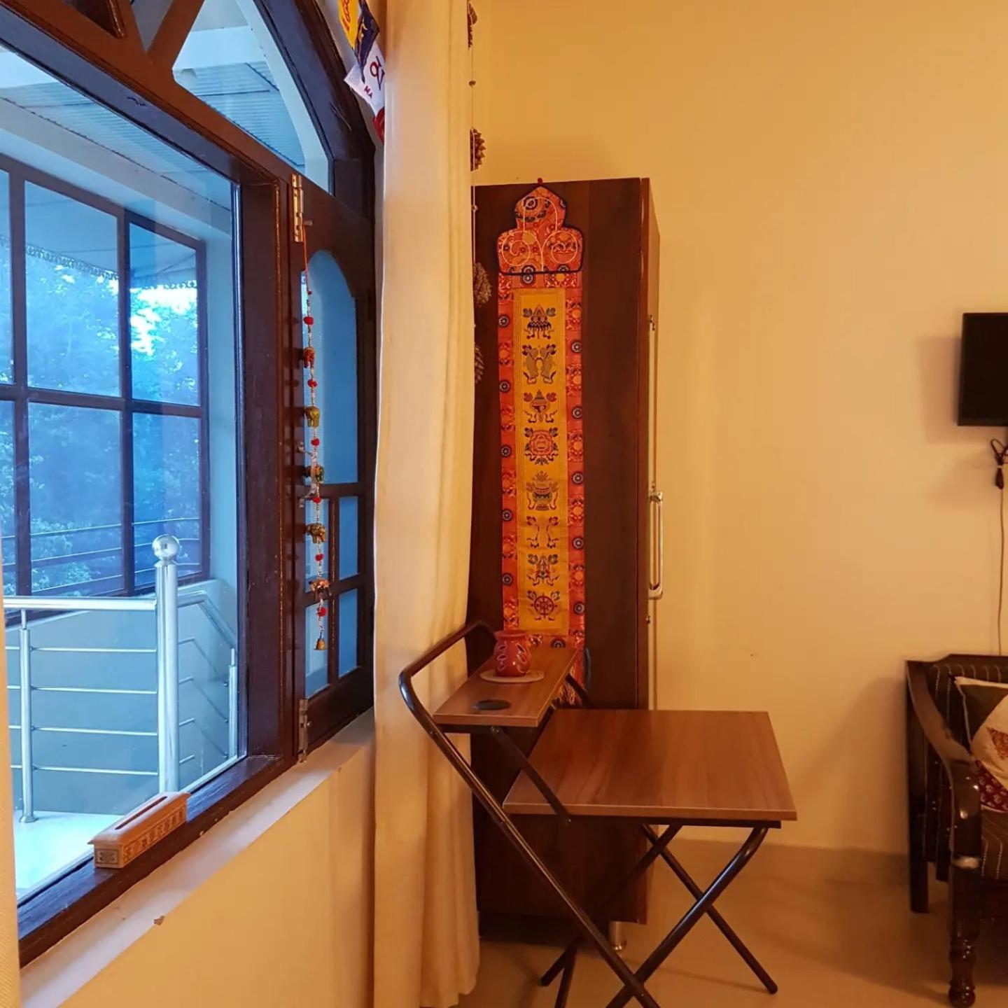 Aditya Homestay Bir-Billing Surrounded By Mountains Exterior foto