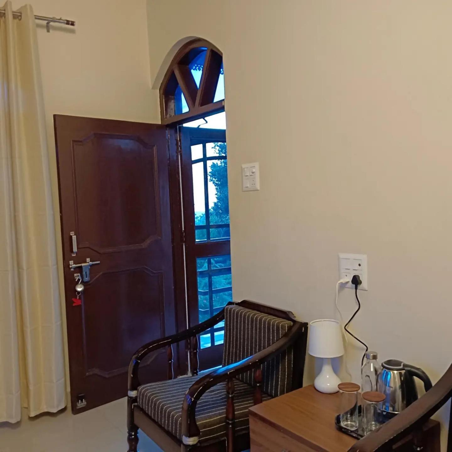 Aditya Homestay Bir-Billing Surrounded By Mountains Exterior foto